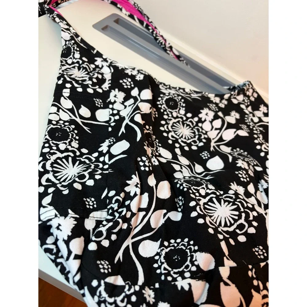 Thirty-One Hobo Bag Womens Medium Black White Floral Canvas Shoulder Tote